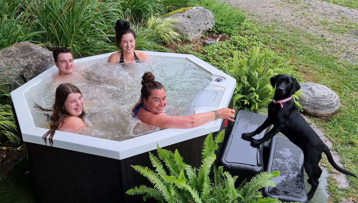 Muskoka 5-Person 14-Jet Portable Hot Tub