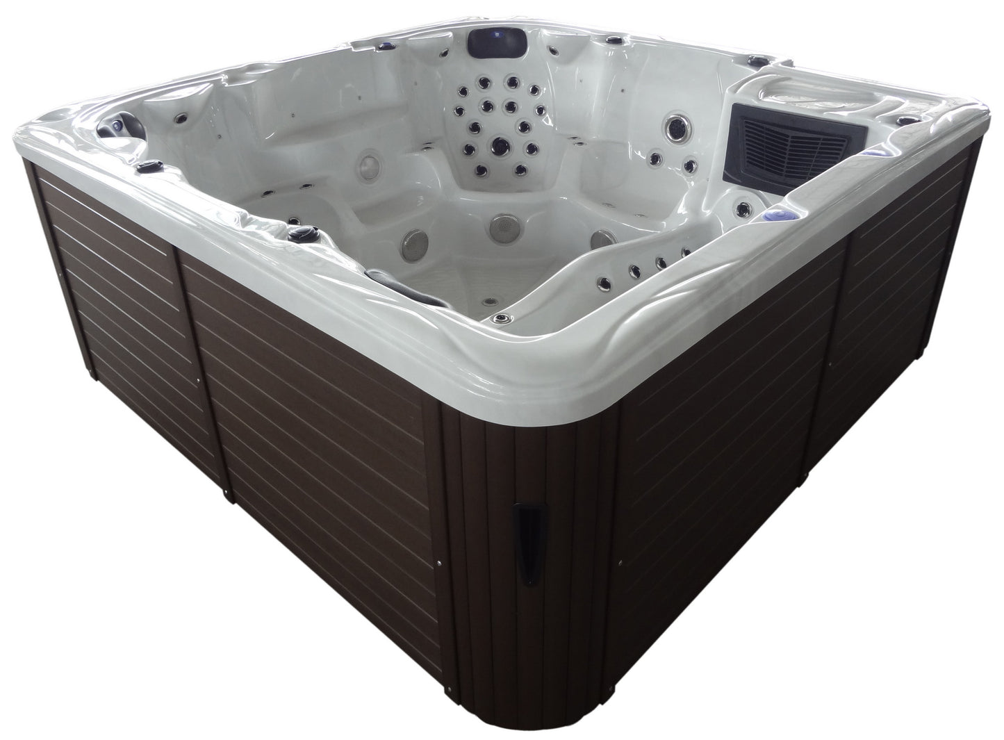 Titans 6 person Hot Tub