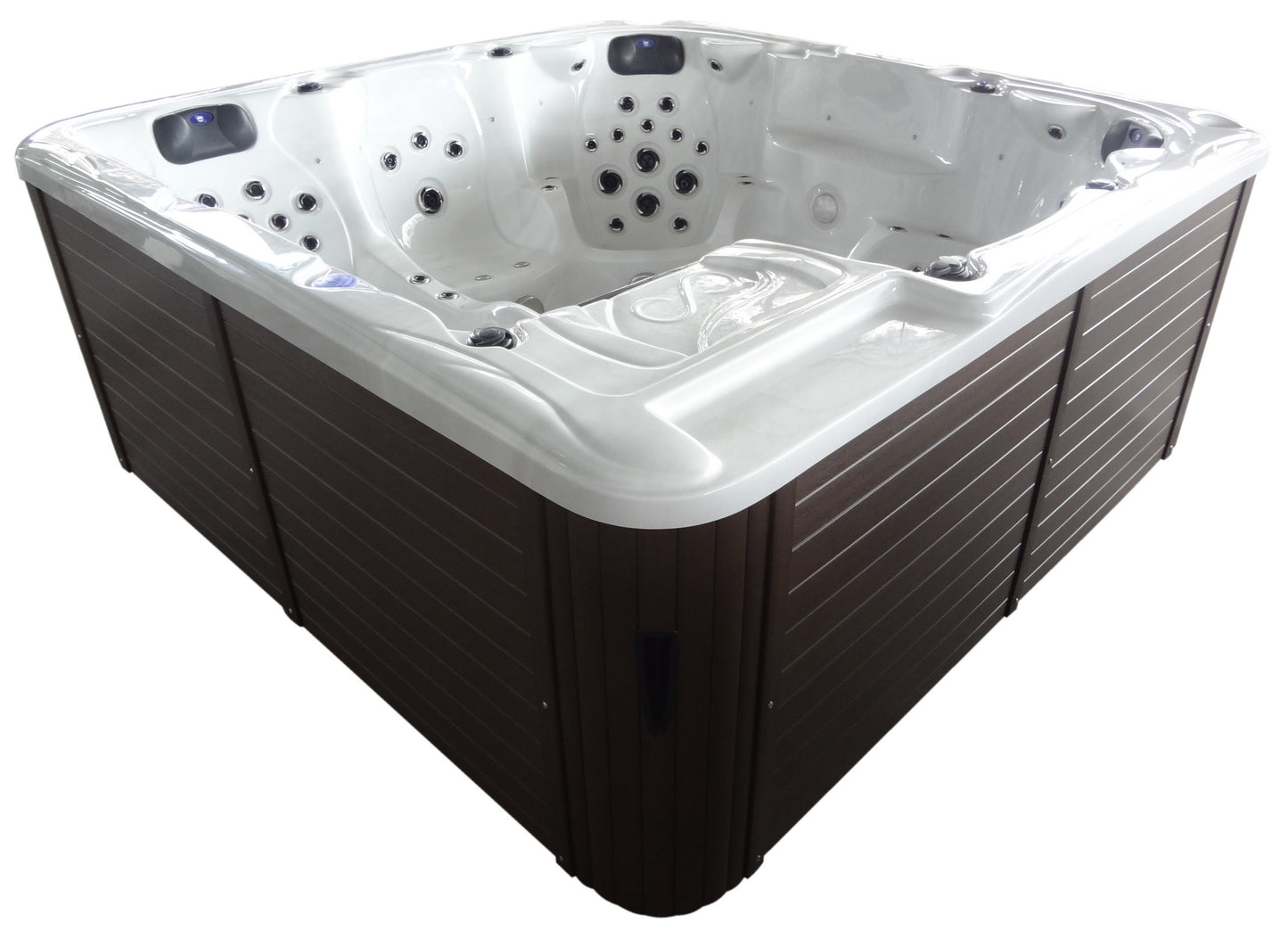 Titans 6 person Hot Tub